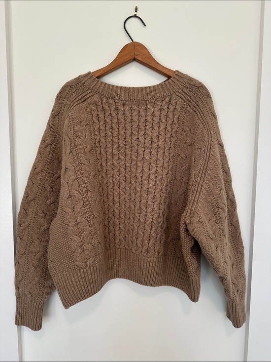 Universal Thread Sweaters - Universal Thread Cable Knit Crewneck Sweater in Brown